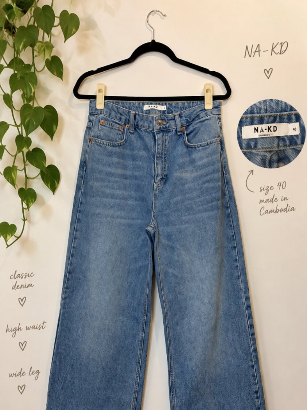 NA-KD Light Wash High Rise Wide Leg Jeans Size 38 NWT